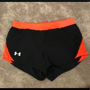 NWOT- Under Armour Women’s Fly By mini shorts